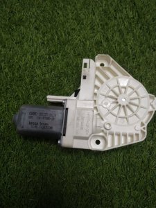 Мотор стеклоподъемника AUDI A6 C7 2011 4G2