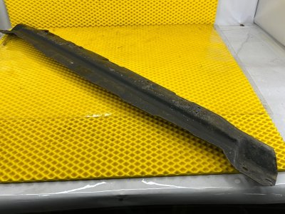 Кронштейн крепления радиатора Volkswagen Touareg 2003 7L6