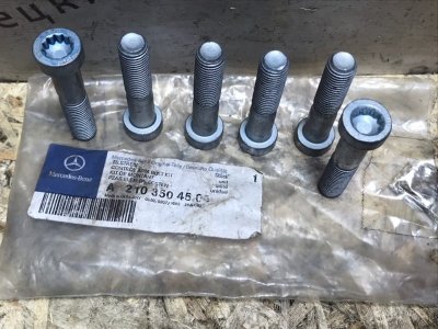 Болты задней подвески Mercedes E-Class W124