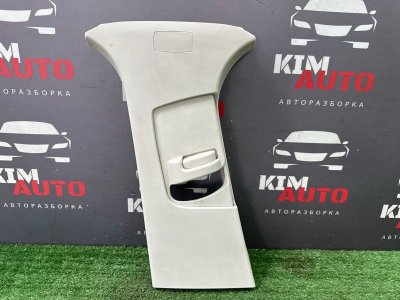 Накладка центральной стойки верхняя Ford Focus 3 HB 2012 CB8