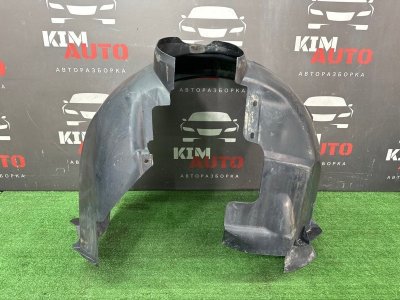 Подкрылок Ford Focus 3 HB 2012 CB8