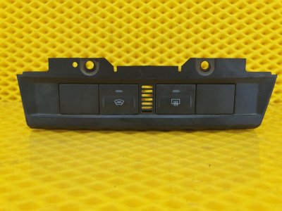 Блок кнопок Ford Focus 2006 2