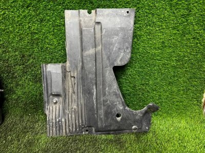 Защита днища кузова AUDI A6 C6 2010 4F2