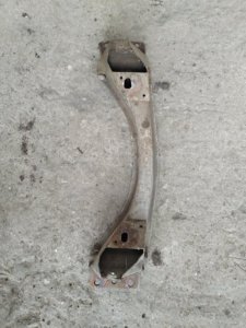 Балка продольная под ДВС лада 2103