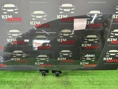 Стекло двери Kia Rio X-Line 2020