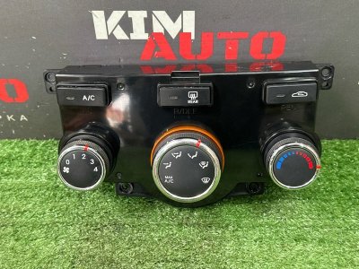Блок управления отопителем и кондиционером Kia Cerato 2 2010 TD