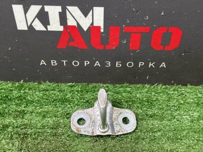 Ответная часть замка багажника Kia Cerato 2 2010 TD