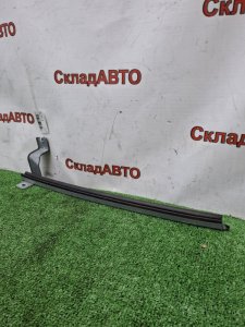 Направляющая стекла двери NISSAN March 2009 BNK12