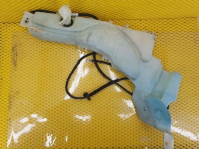 Бачок омывателя Ford Focus 2006 2