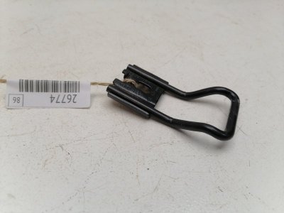 Петля замка багажника Lada Largus