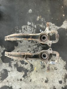 Кулак поворотный Volkswagen Touareg 2003 7L6