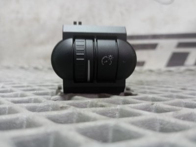 Кнопка освещения панели приборов Volkswagen Golf 2011 Mk6