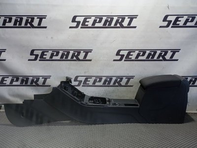 Подлокотник Volkswagen Tiguan 2014 5N