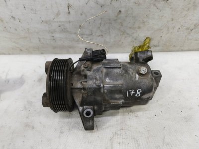 Компрессор кондиционера Nissan Tiida 2007