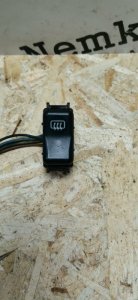 Кнопка обогрева стекла Mercedes W124 1993 E320