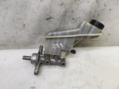 Главный тормозной цилиндр Chevrolet Cobalt 2013