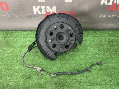 Кулак поворотный со ступицей Kia Ceed 1 2010 ED