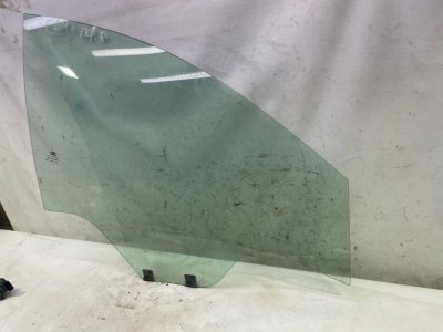 Стекло Lada Xray 2021