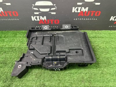 Площадка под АКБ Kia Rio X-Line 2020
