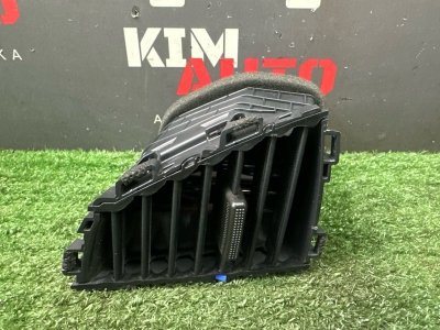 Дефлектор отопителя центральный Hyundai Solaris 2 2021 HCR