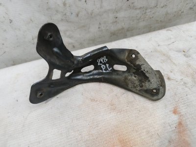 Кронштейн крыла Volkswagen Jetta 2008