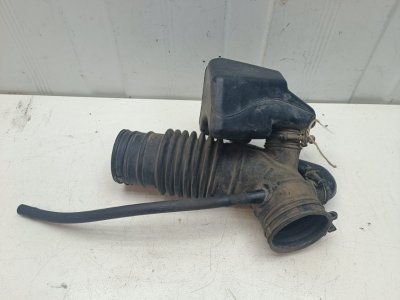 Патрубок впускной Hyundai Sonata EF