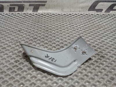 Кронштейн крыла Skoda Karoq 2024