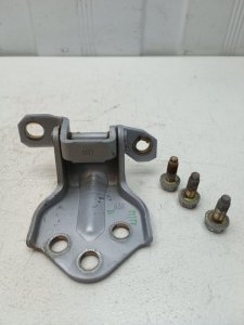 Петля двери Hyundai Sonata EF