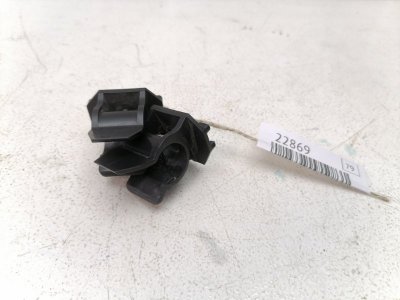 Крепление бардачка Ford Fusion