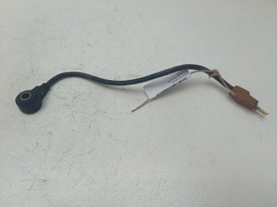 Датчик детонации Volkswagen Passat B4