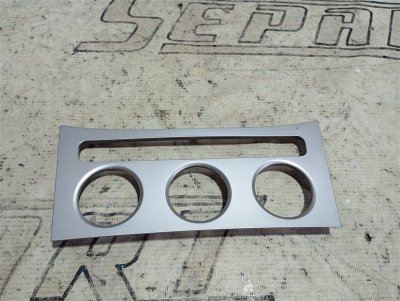 Рамка блока климат-контроля Volkswagen Passat 2008 B6