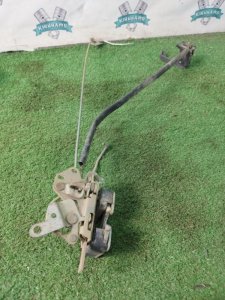 Замок боковой двери лада 21102 2001 2110