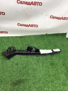 Рамка радиатора Toyota RAV4 2005-2012