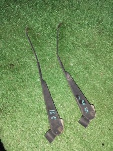 Щёткодержатель поводок лада 2105 21053