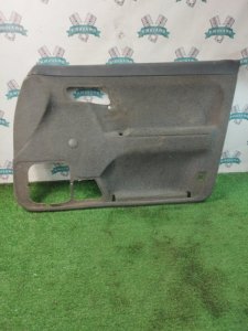 Обшивка боковой двери лада 21102 2001 2110