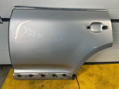 Дверь задняя правая Volkswagen Touareg 2003 7L6