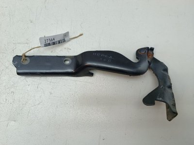 Петля капота Fiat Albea