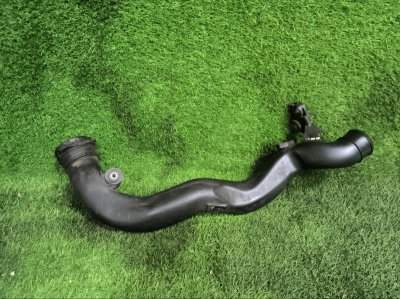 Патрубок интеркулера Volkswagen Tiguan