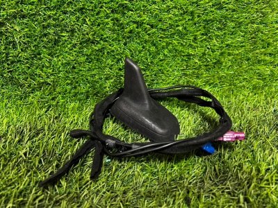 Антенна AUDI A5 2010 8T5