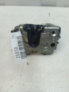 Замок двери Lada Largus