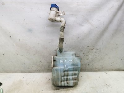 Бачок омывателя Volkswagen Jetta 2008