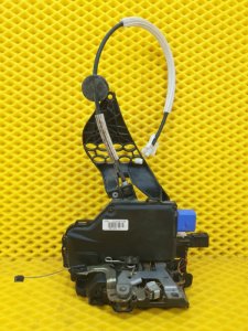 Замок двери Volkswagen Touareg 2003 7L6