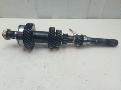 Вал кпп первичный