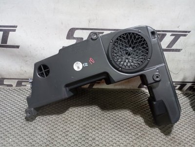 Сабвуфер Audi A4 2008 B8