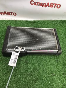 Испаритель кондиционера Toyota Estima 2008 ACR50W