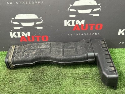 Воздухозаборник Kia Rio 4 2019 FB