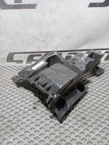 Кронштейн бампера Skoda Karoq 2024