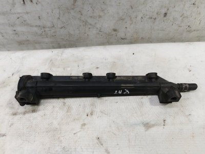 Топливная рампа Volkswagen Jetta 2008