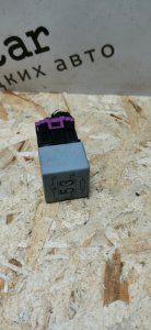 Реле вентилятора AUDI A6 C6 Allroad quattro 2007 4F