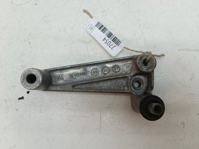 Кронштейн ролика Opel Omega B